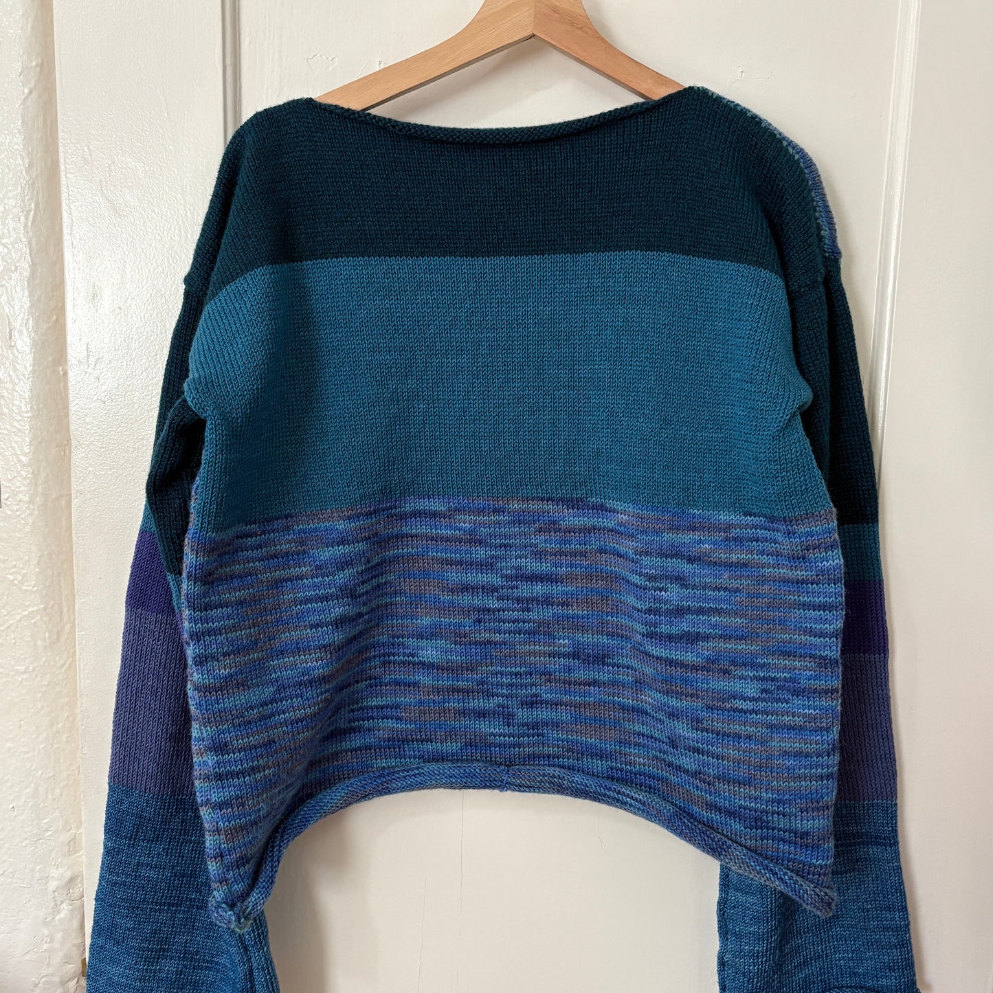 DEEP OCEAN BLUE KNIT LONG SLEEVE