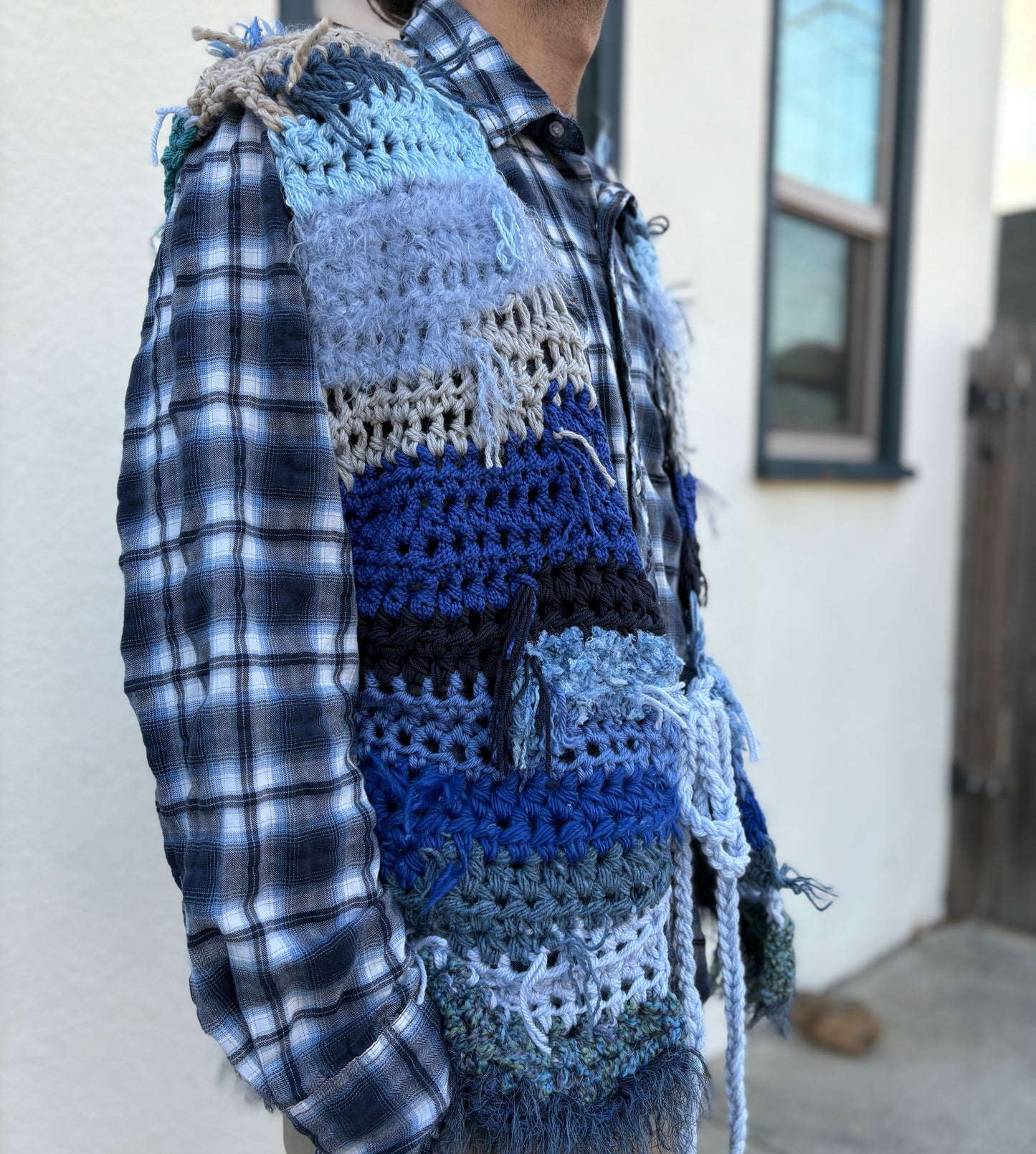 OCEAN WAVES MEN'S VEST