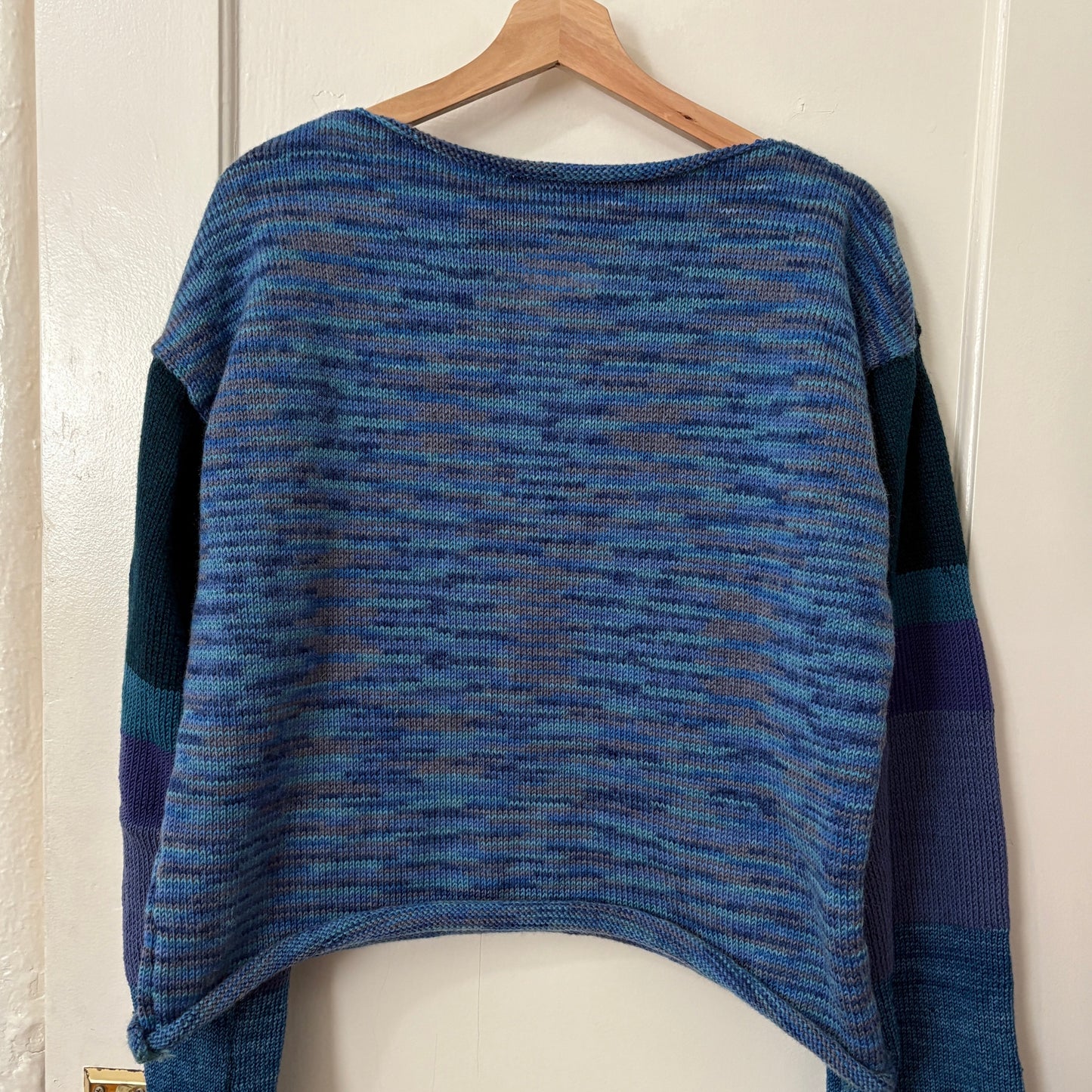 DEEP OCEAN BLUE KNIT LONG SLEEVE
